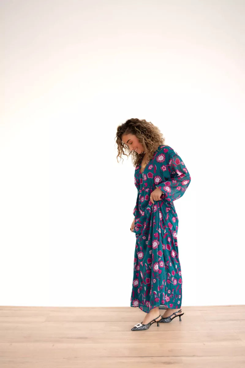 Lofty Manner Dress Caela Silver Flower
