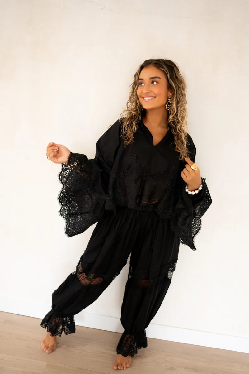  Chabelli Blouse Black |